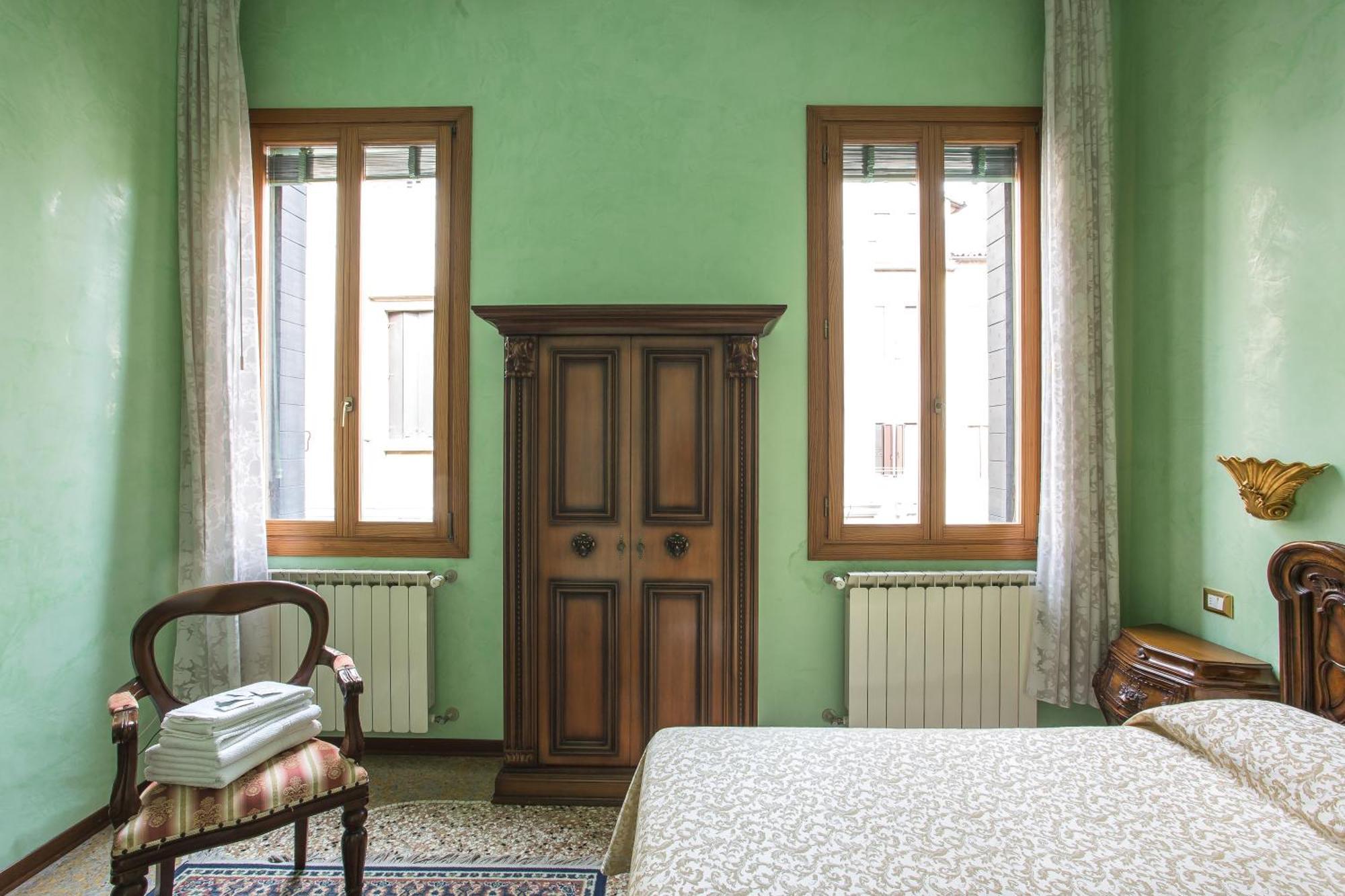 Bb Venezia Bed & Breakfast ภายนอก รูปภาพ