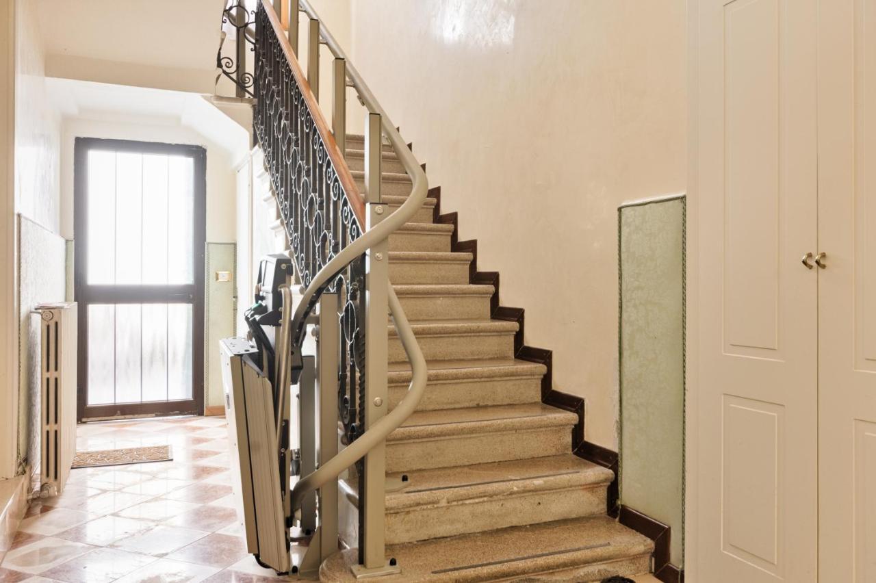 Bb Venezia Bed & Breakfast ภายนอก รูปภาพ