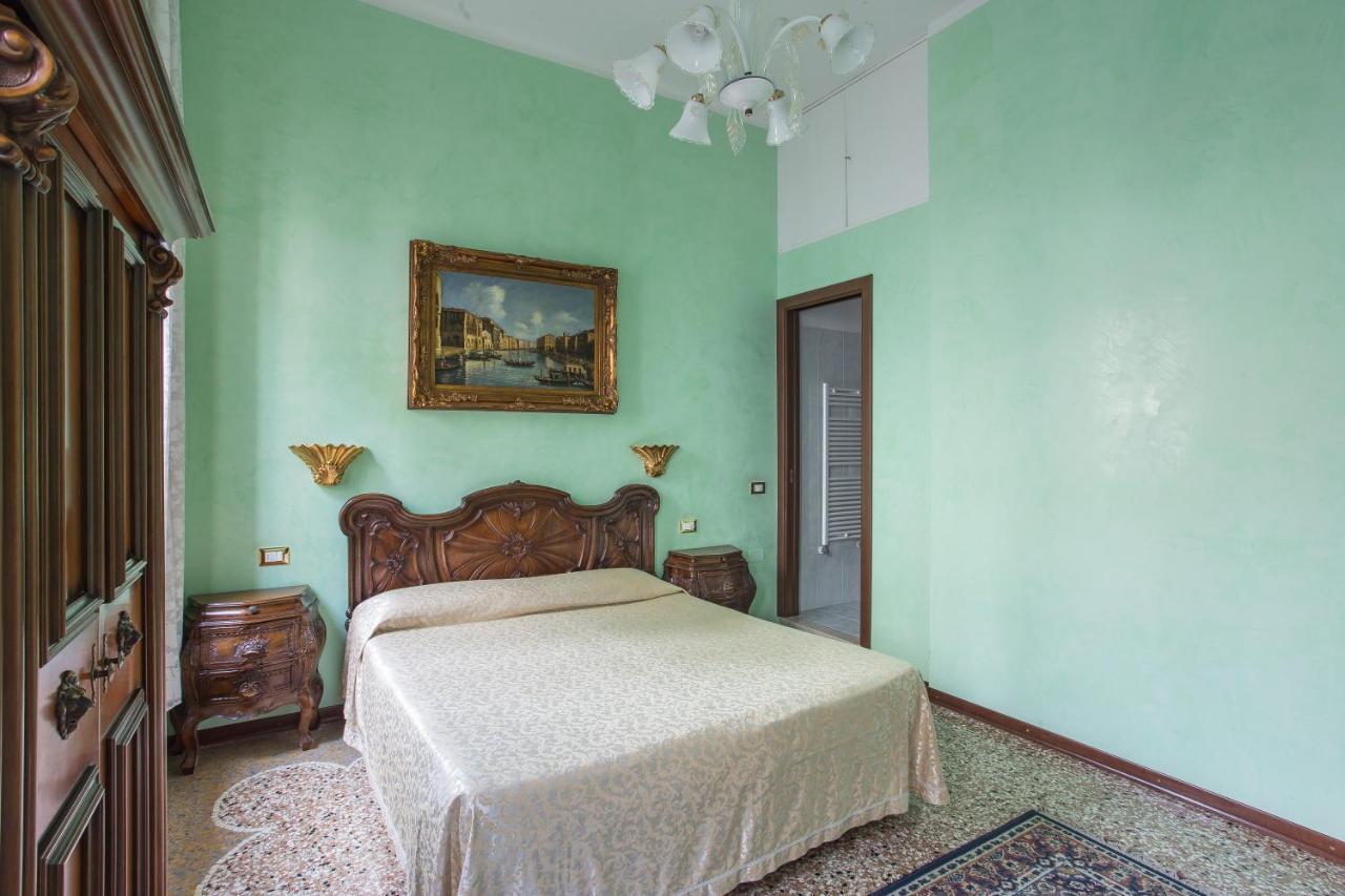 Bb Venezia Bed & Breakfast ภายนอก รูปภาพ